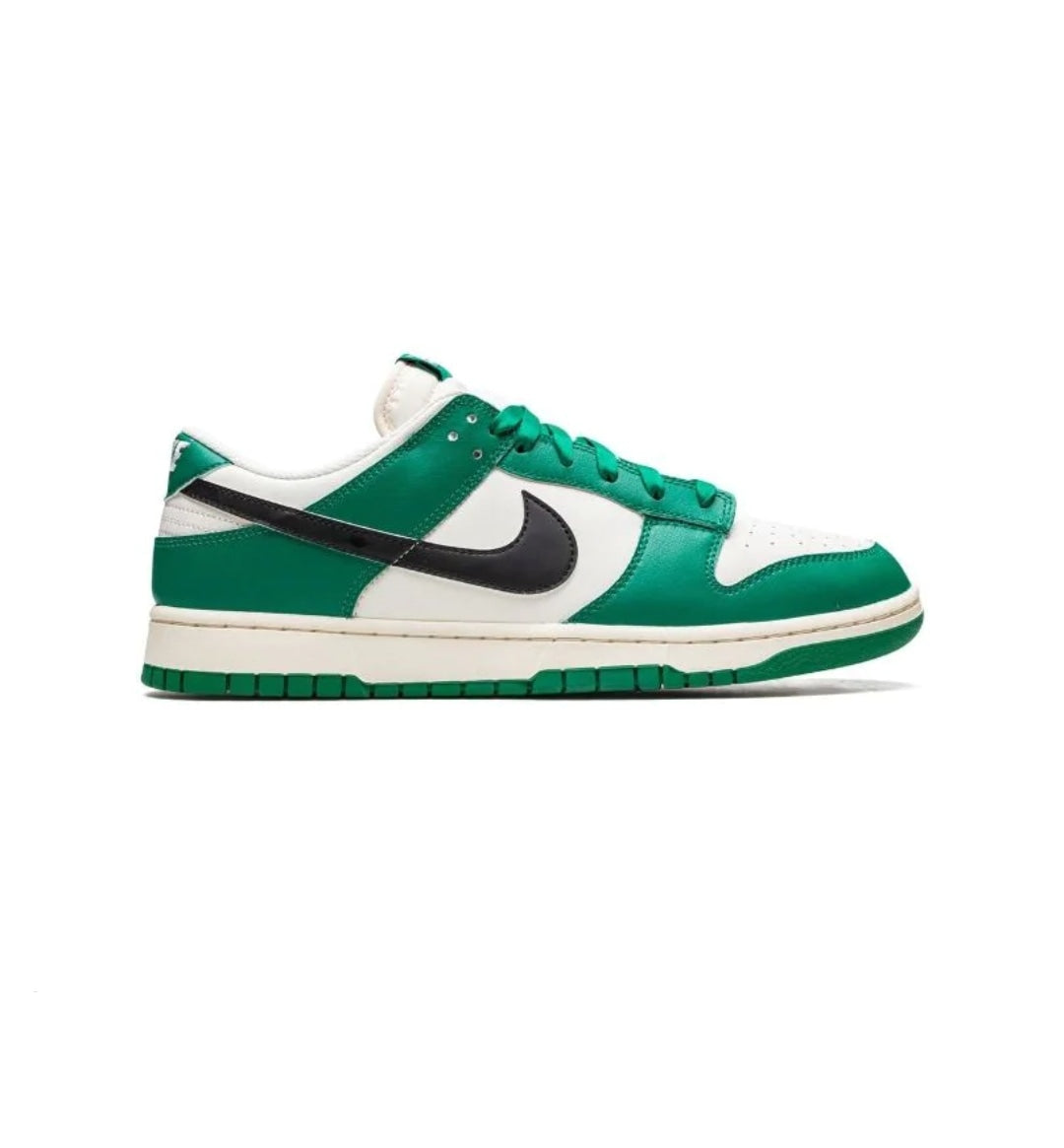 DUNK LOW RETRO SE SNEAKERS