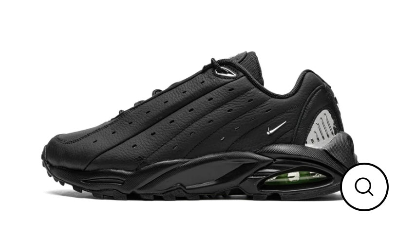 Hot Step Air Terra Nocta “Drake- Tripple Black”